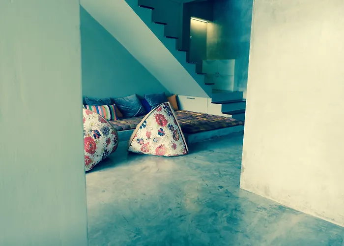 Gasthof Home'81 Bangkok